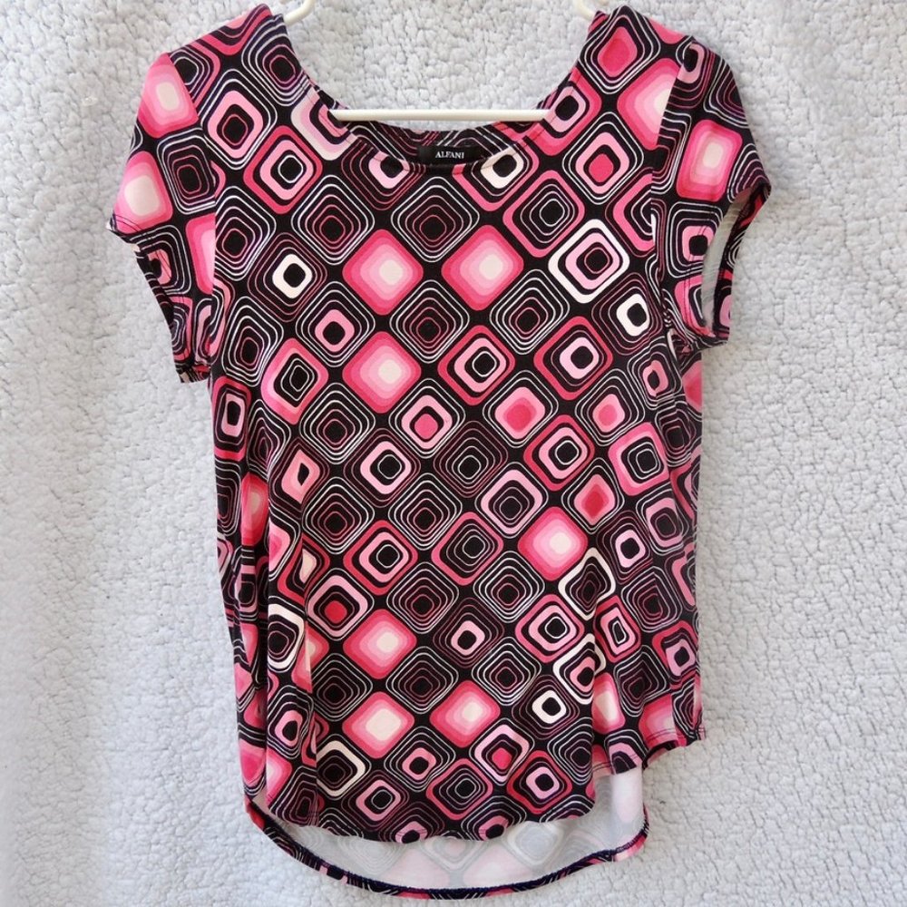 Alfani Pink Short Sleeve Curved Hem Top TShirt